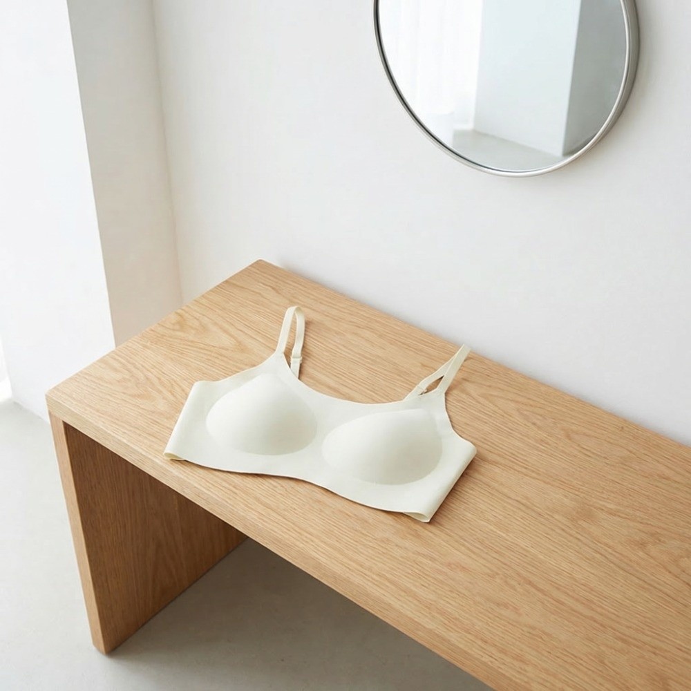 บราไร้สาย Traceless U ป้องกันแ - Wirefree Bra Comfort บทวิจารณ์และราคา